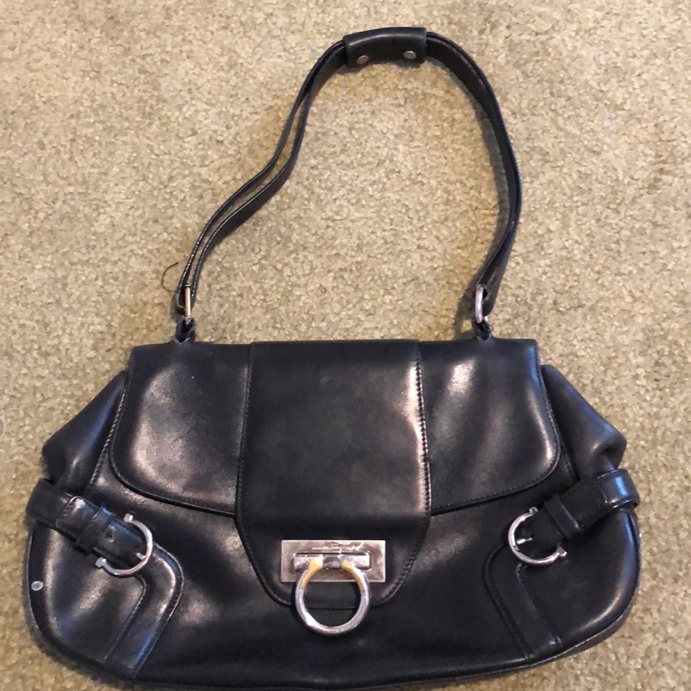 Ferragamo Gancini Leather Black Purse